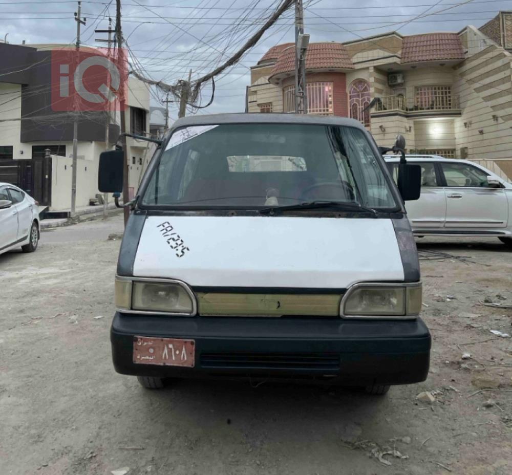 Kia Besta